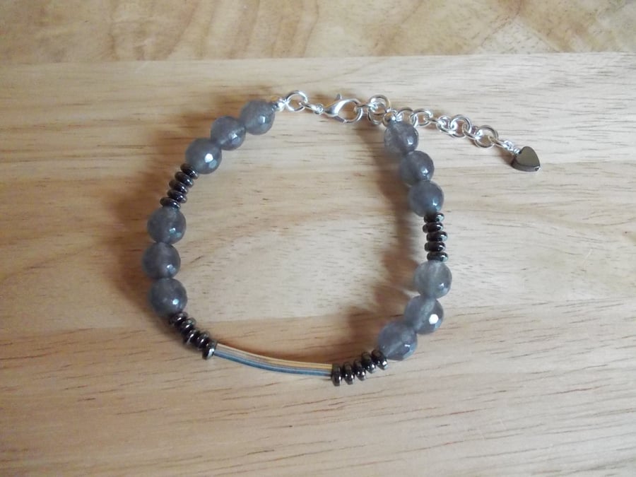 Grey Agate and haematite bracelet
