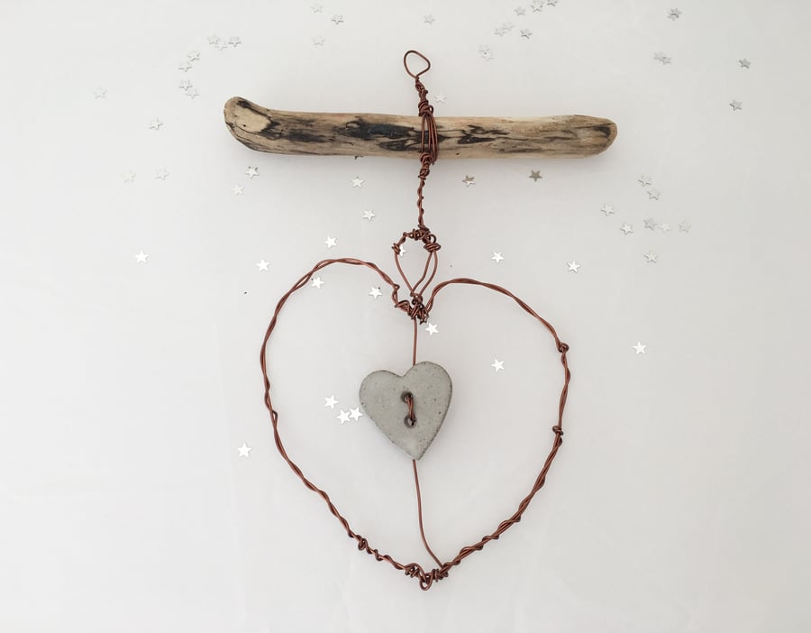 Hand made love heart wire wall hanging, wire art hanger, driftwood hanger