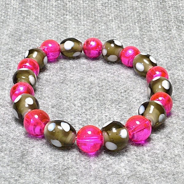 Bright Pink Chunky Glass Bead and Grey Spotted Glass Bead Elastic Bracelet