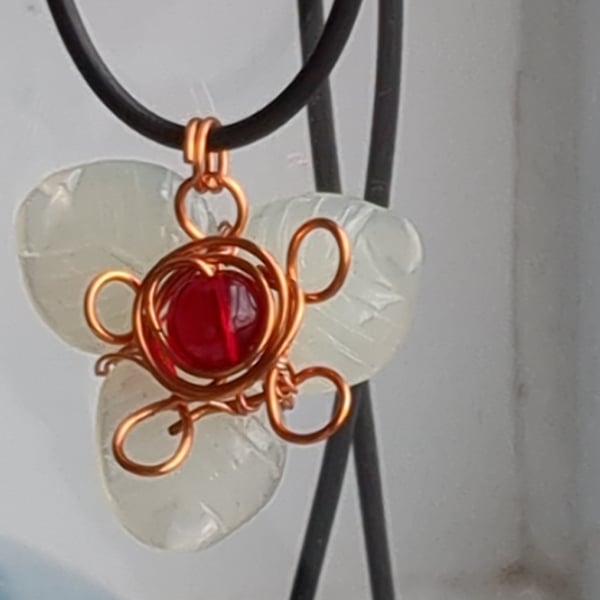 New Jade and copper flower pendant 