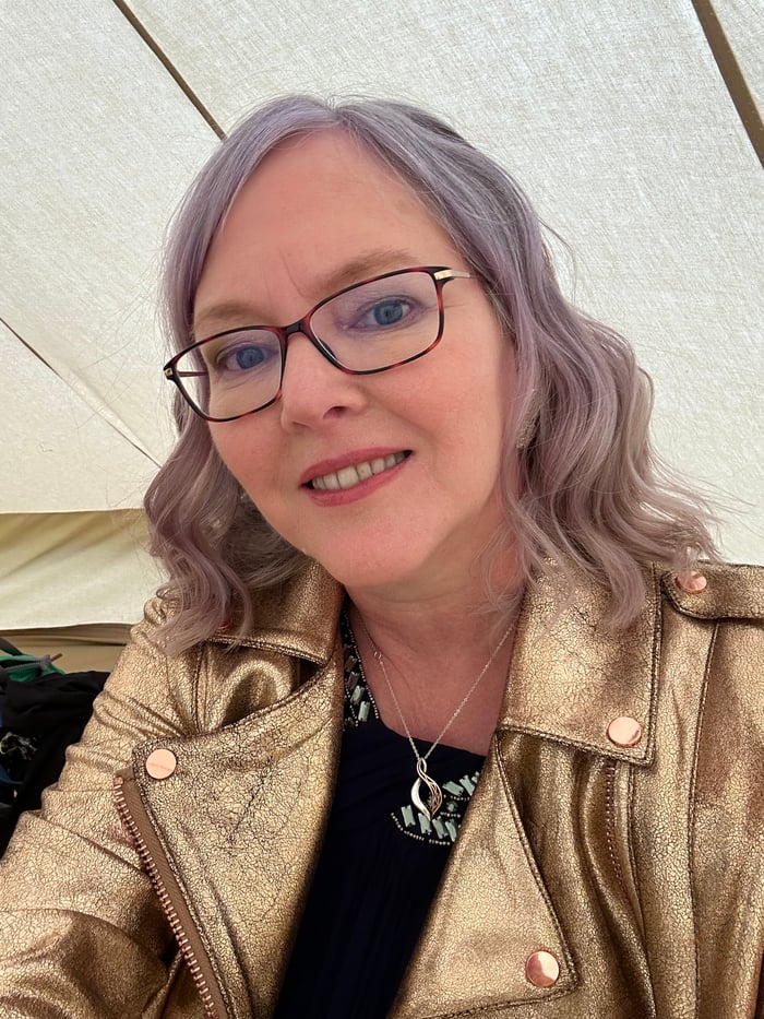 Louise Hynd Artist
