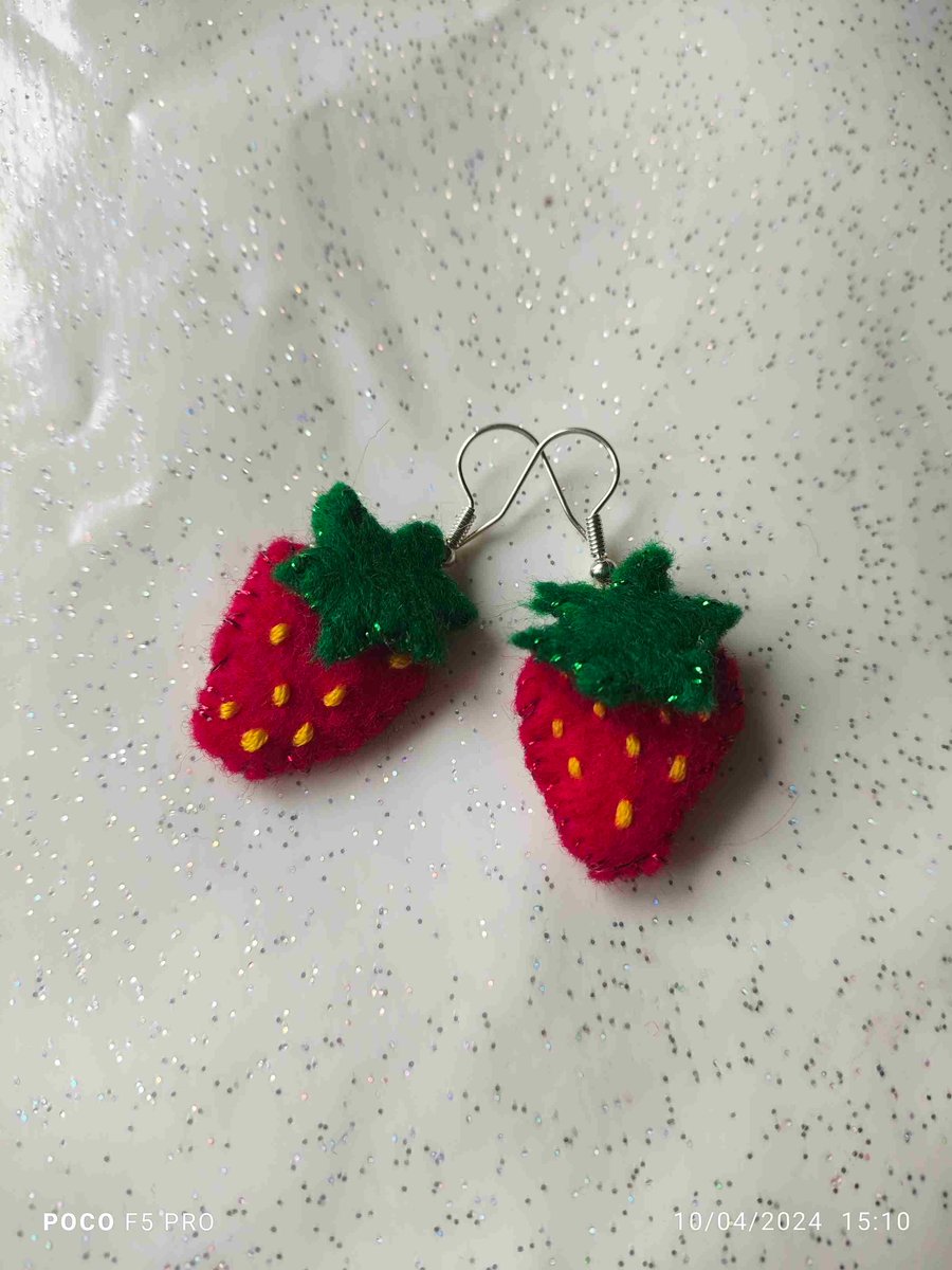 handmade felt strawberry earrings