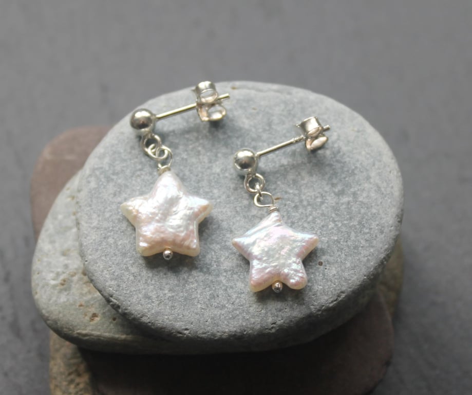 Twinkle Twinkle - Pearl Star & Silver Earrings
