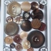 20 Vintage Coffee and Cream Buttons