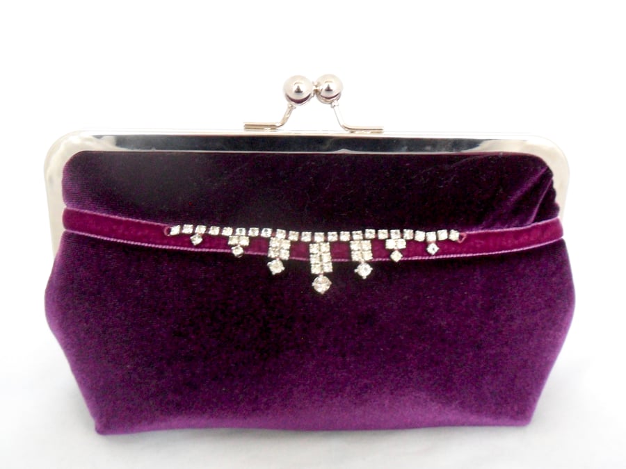 Velvet evening bag. 