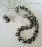 Designer Black & Cream Agate Necklace & Earrings Gift Set - Image 4