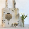 Oriental tote bag with lantern and floral print in beige, yellow and brown