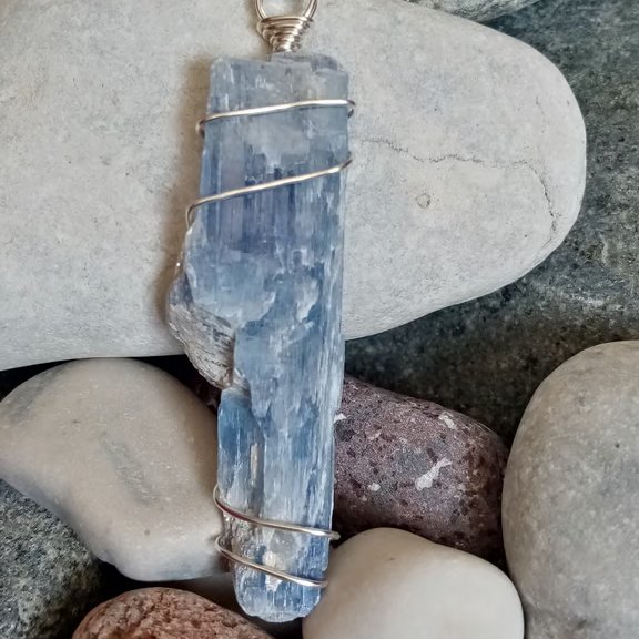Wire-wrapped natural Kyanite necklace 