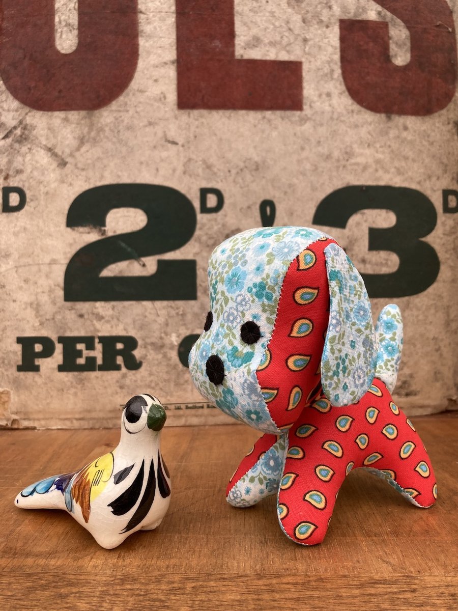 Bobbo Doggo the Vintage Fabric Pup (red & baby blue)