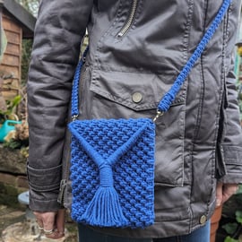 Macrame cross-body bag