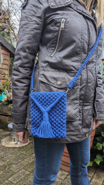 Macrame cross-body bag