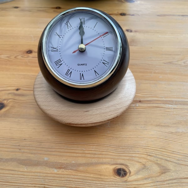 Crown Green bowl clock