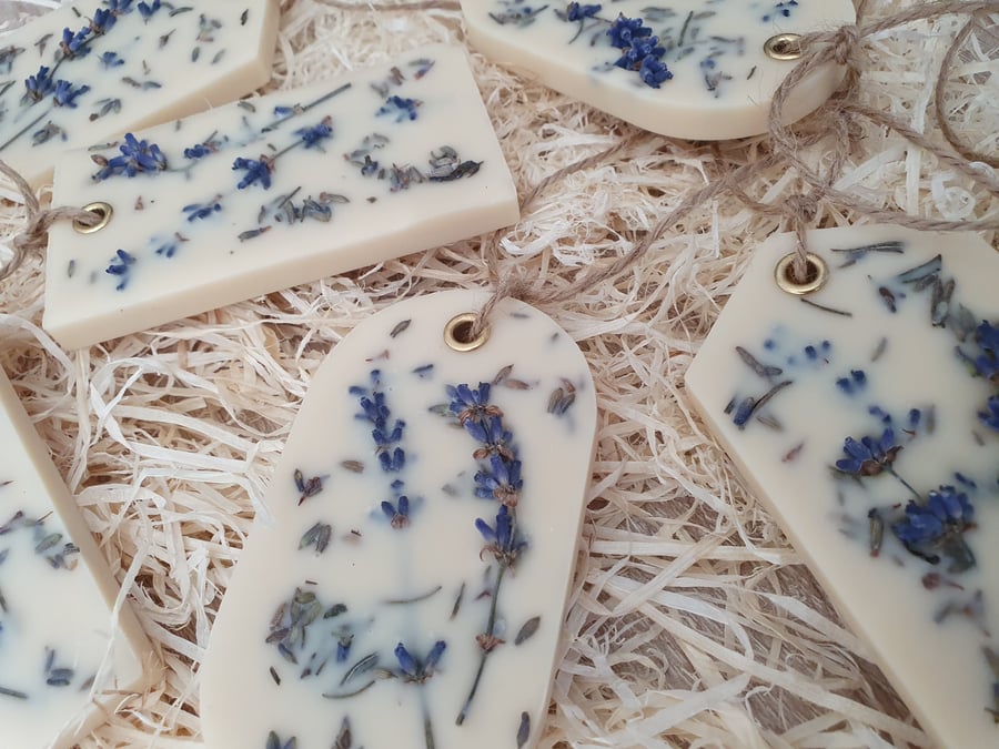 Lavender Essential Wardrobe Wax Melts (Set of 3), 100 % Natural Freshener