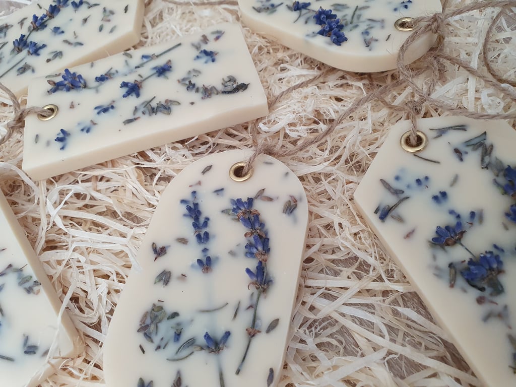 Lavender Essential Wardrobe Wax Melts (Set of 3), 100 % Natural Freshener