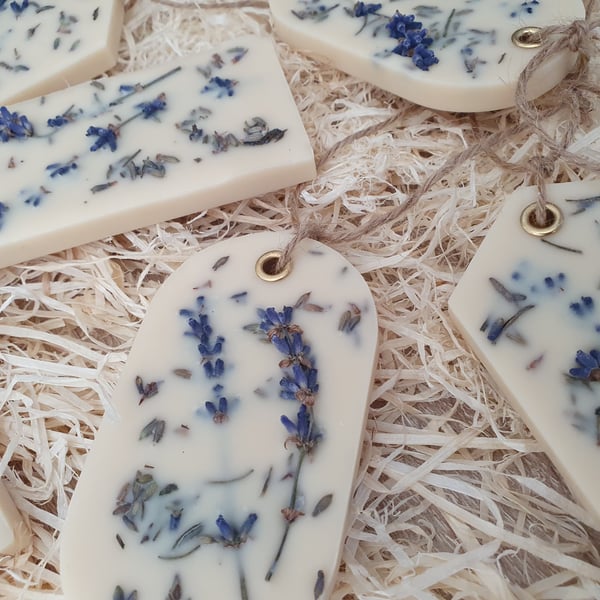 Lavender Essential Wardrobe Wax Melts (Set of 3), 100 % Natural Freshener
