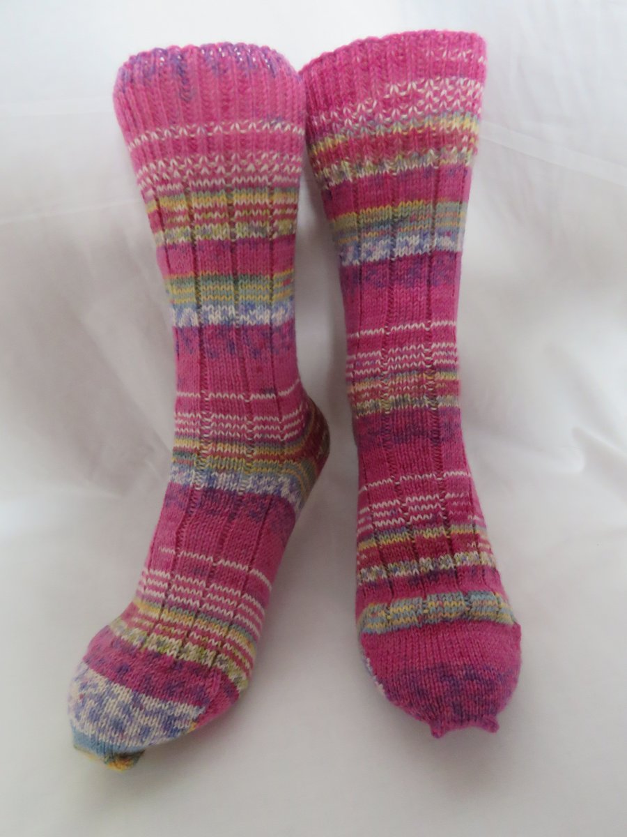 Hand-cranked Knitted Ribbed Wool Socks Size 4 to 5 mismatched