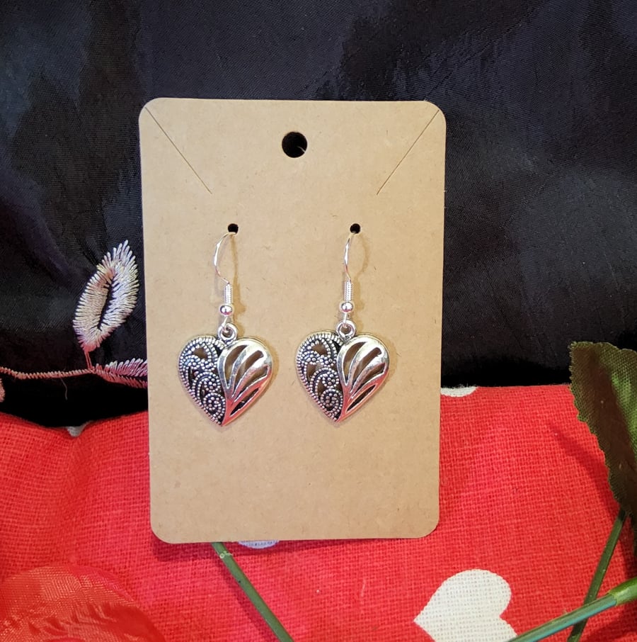 Valentines Earrings - Filagree Hearts