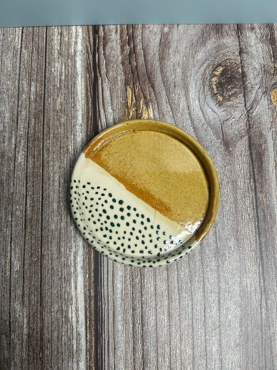 Small coaster dish