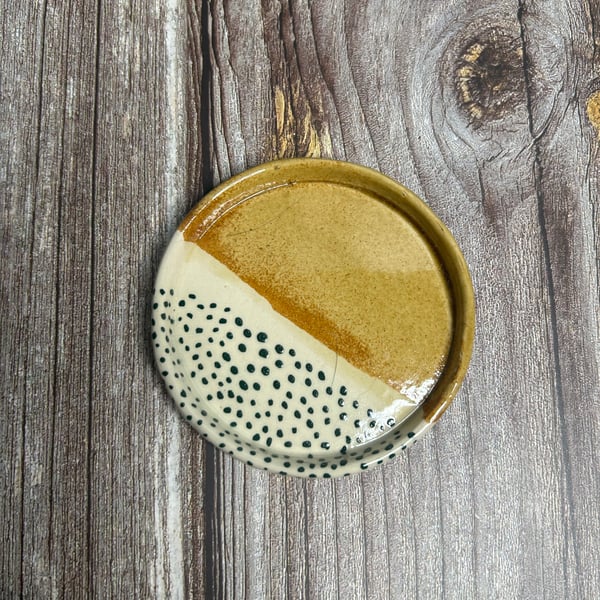 Small coaster dish