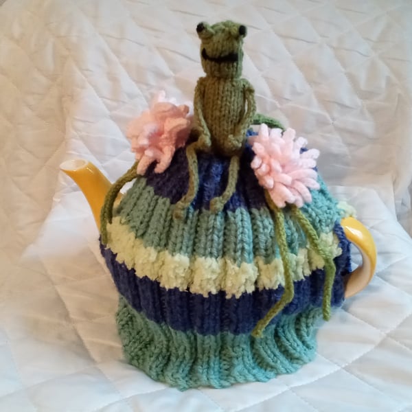 Frog sitting on the water Lilly tea cosy. 