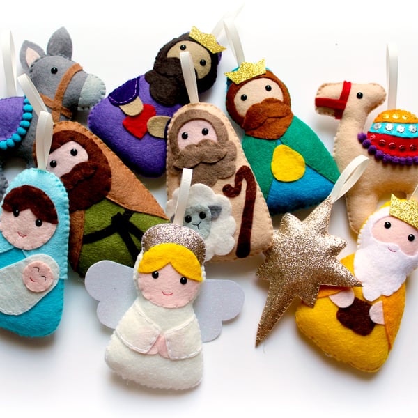 Felt Nativity Garland. Handmade set of 10 felt decorations.