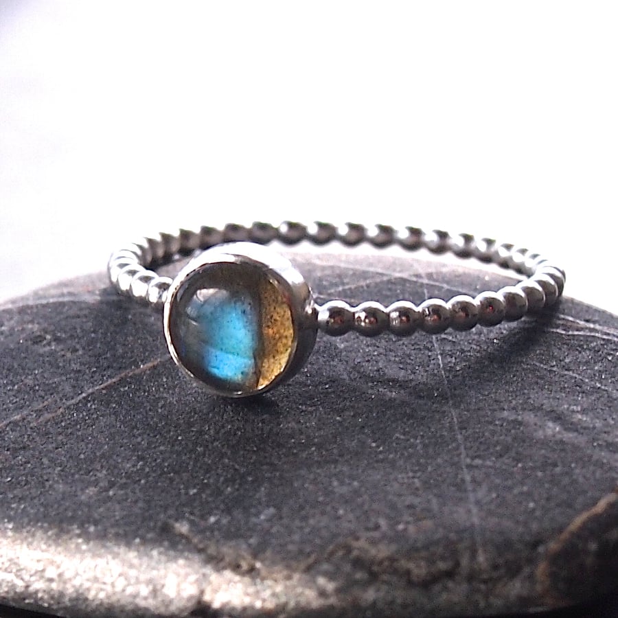 Sterling Silver Beaded Ring with Labradorite