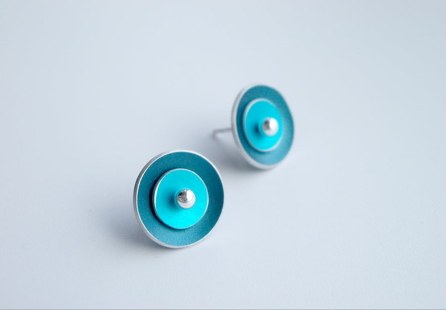 Circle earrings in teal and turquoise