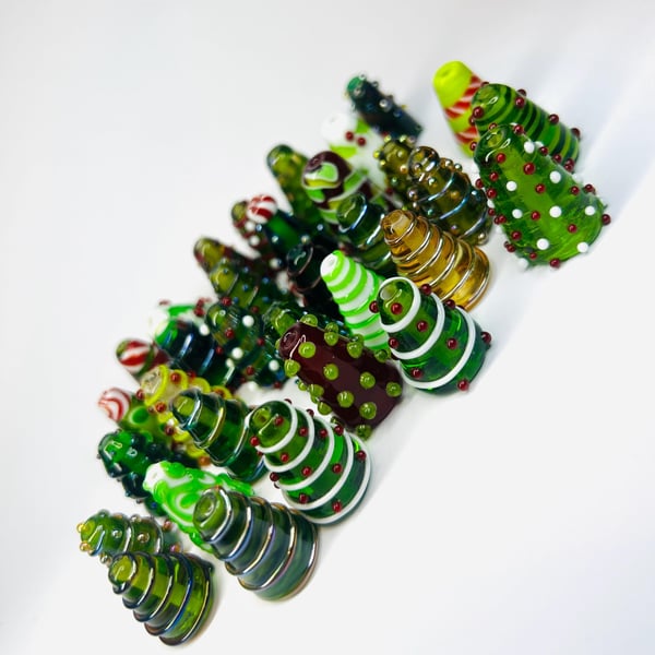 Handmade Christmas lamp work glass beads