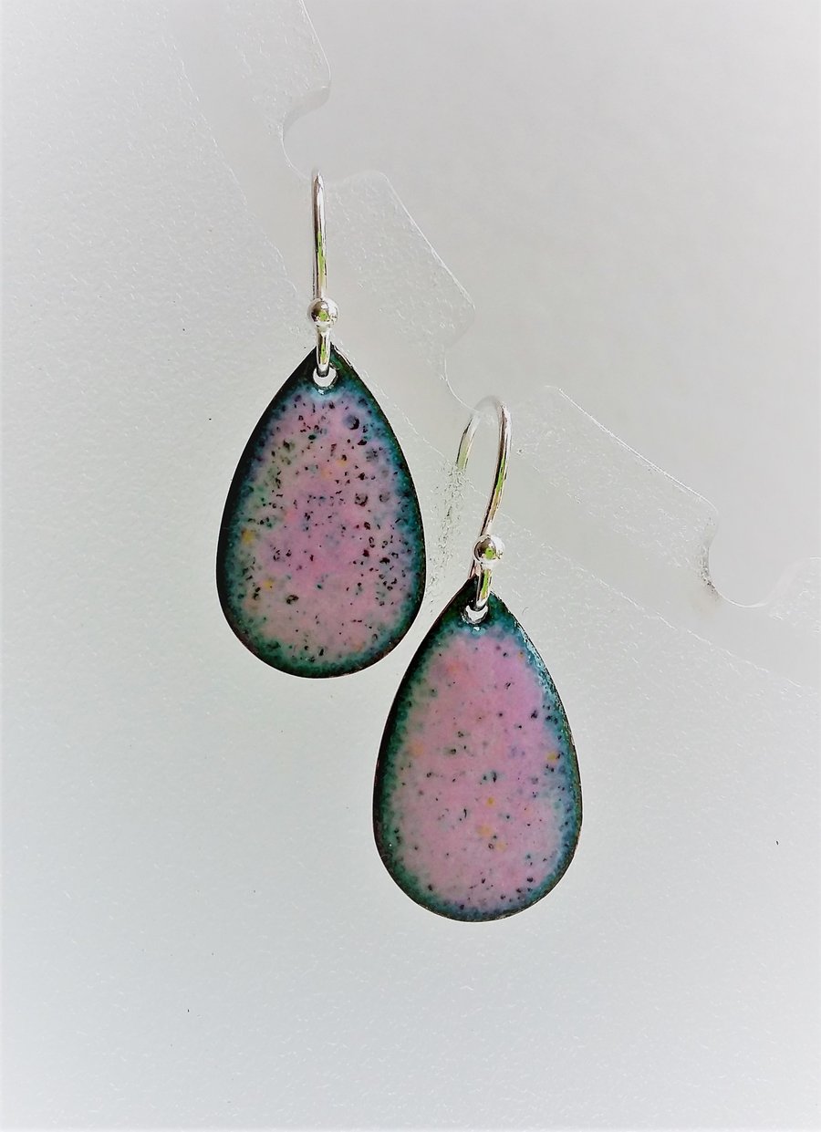 Pink teardrop earrings in enamelled copper 183