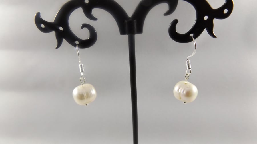 pearl sterling silver earrings 