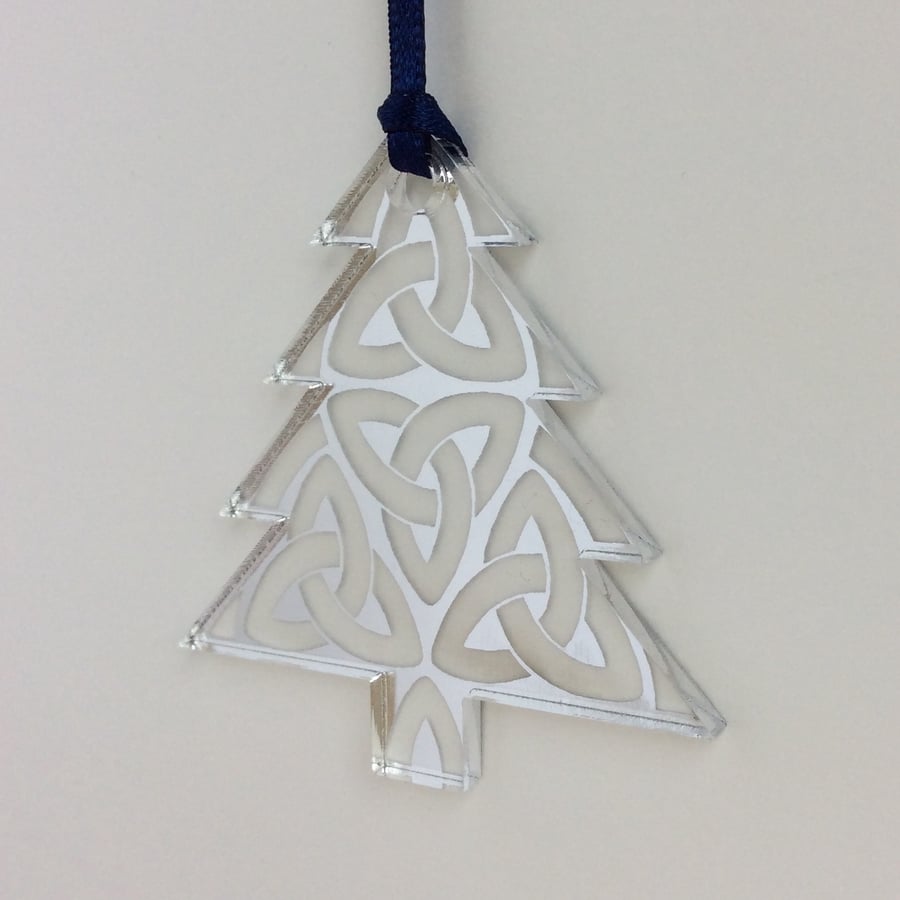 Silver mirrored tree - knot design