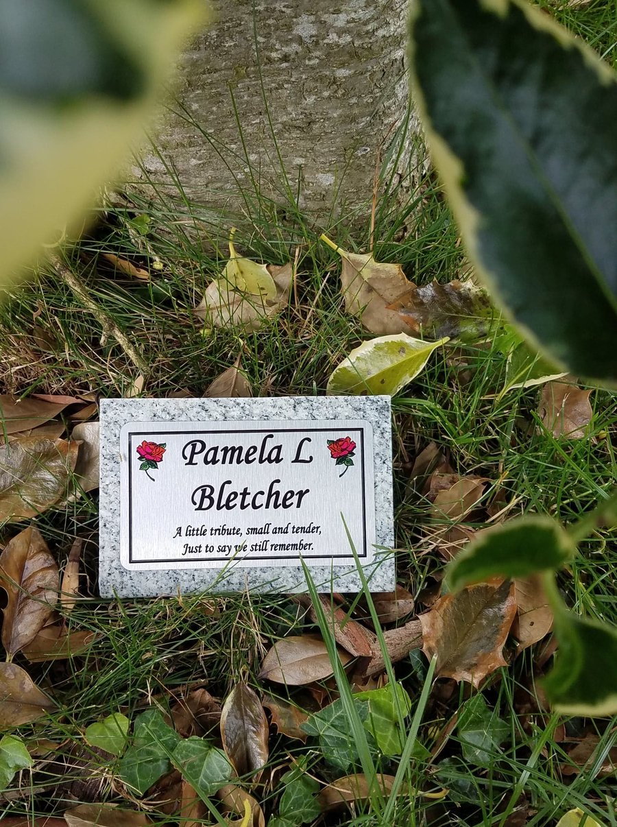 Small Personalised Grey Granite Memorial Garden Grave Tree Cemetery Plaque 