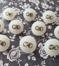 9 16" 15mm 24L Designer Buttons Polyester Pearl Ivory - Image 1