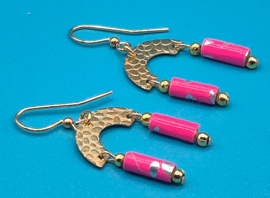 Fuschia pink Paper beaded earrings on golden finding