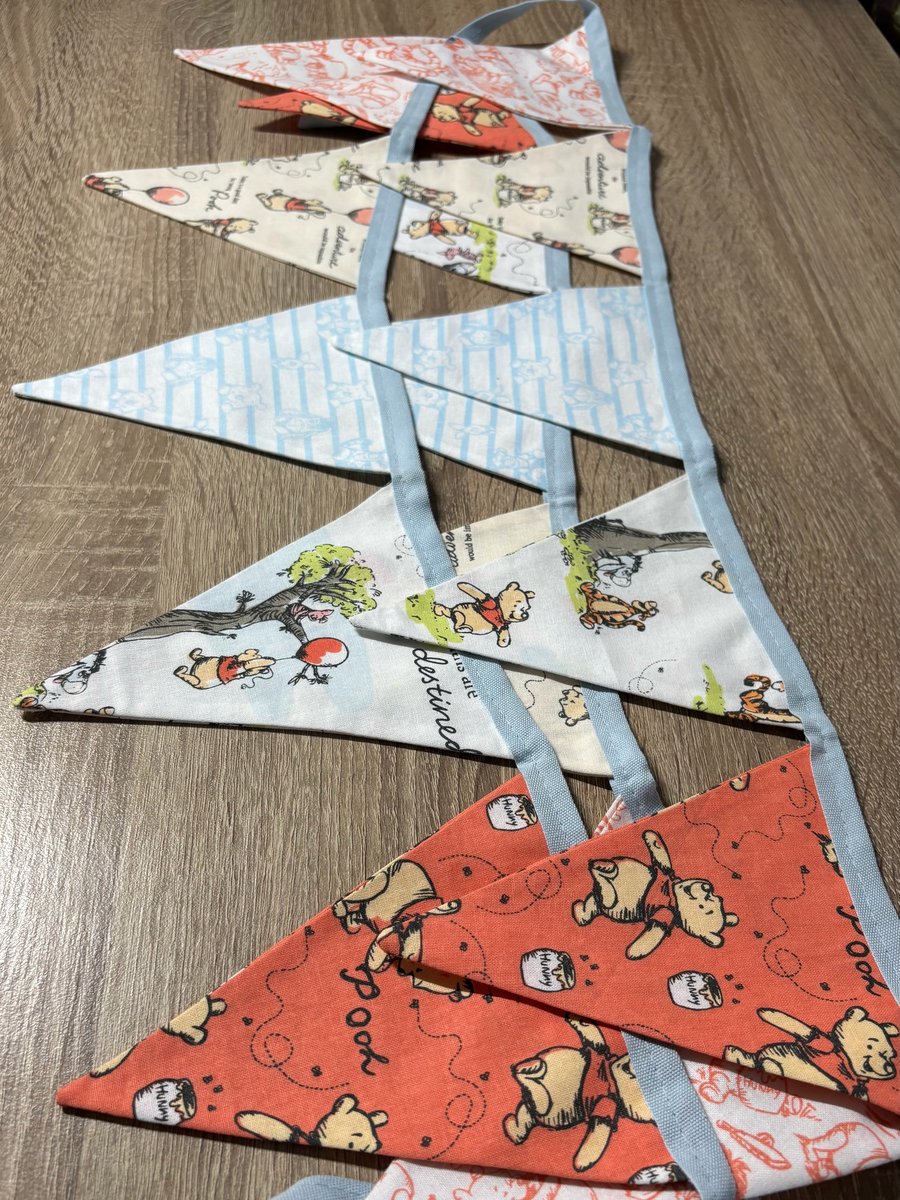 Classic Winnie the Pooh Bunting