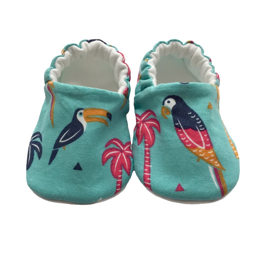 Toucans Parrots Shoes Organic Moccasins Kids Slippers Pram Shoes Gift Idea 0-9Y