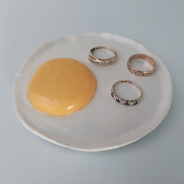 Fake Food Sunny Side Up Fried Egg Fridge Magnet Ring Holder Spoon Rest