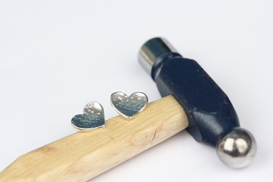 Silver textured love heart stud earrings 