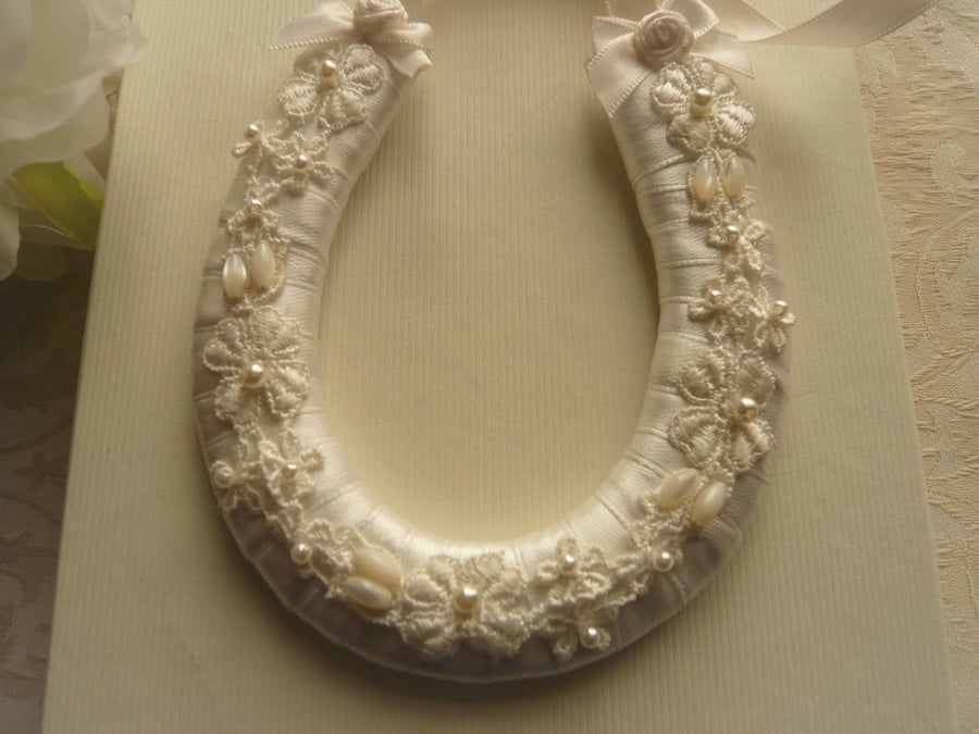 Wedding Horseshoe with Guipure Lace 