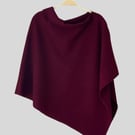 Poncho - merino lambswool Bordeaux red wine 