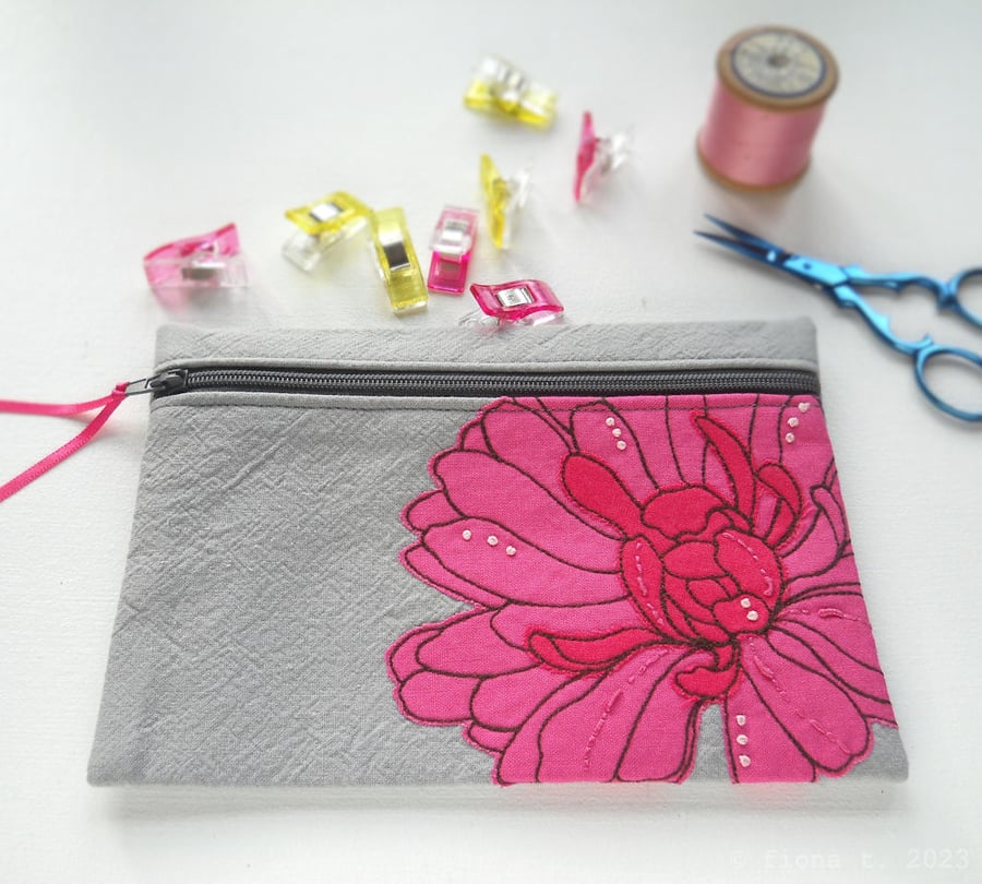 free motion & hand embroidered small floral zip purse pouch case - pink