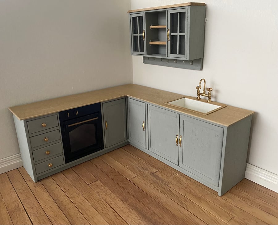 Custom order dolls house kitchen set 1:12 scale