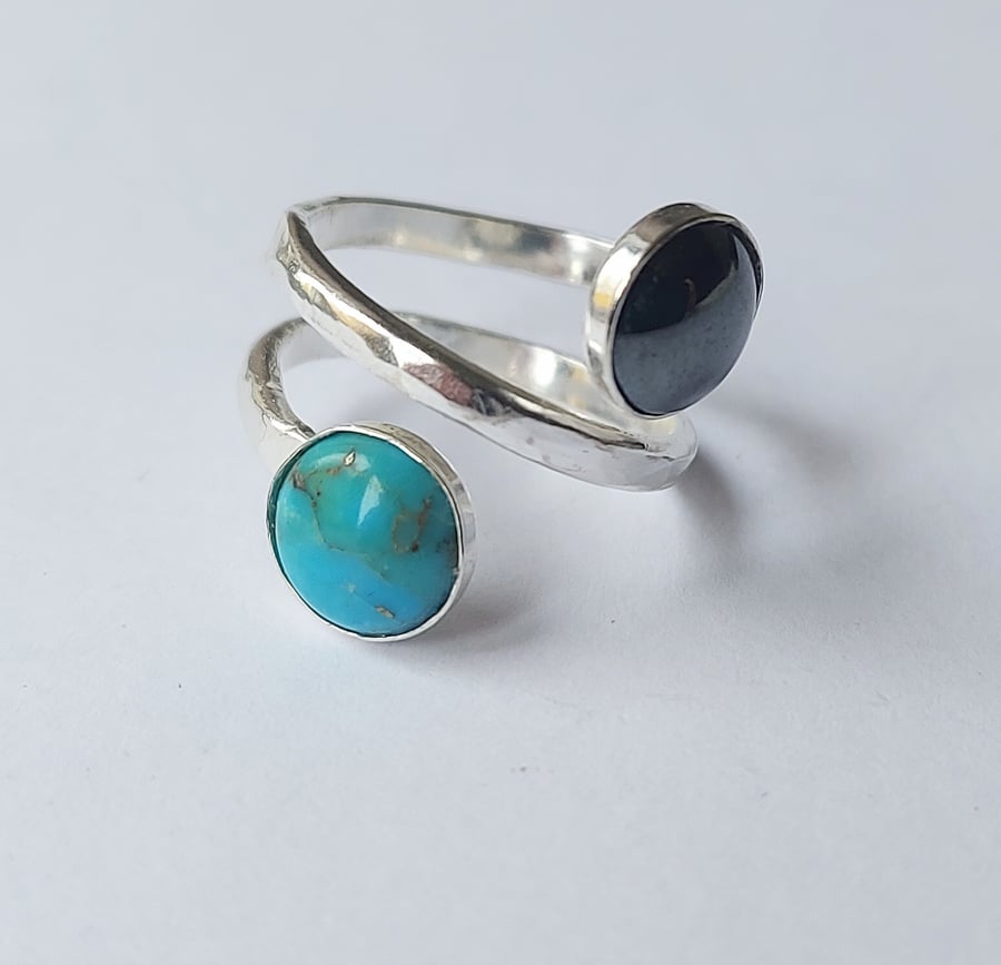 Sterling silver double ring with turquoise and haematite. 
