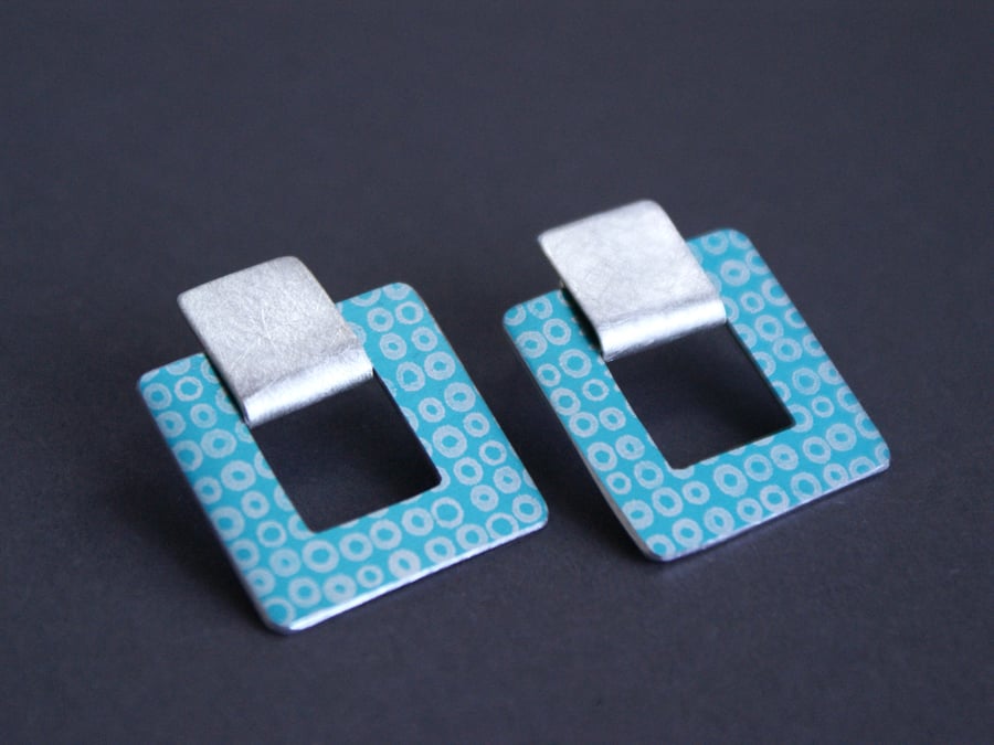 Colour pop square studs turquoise