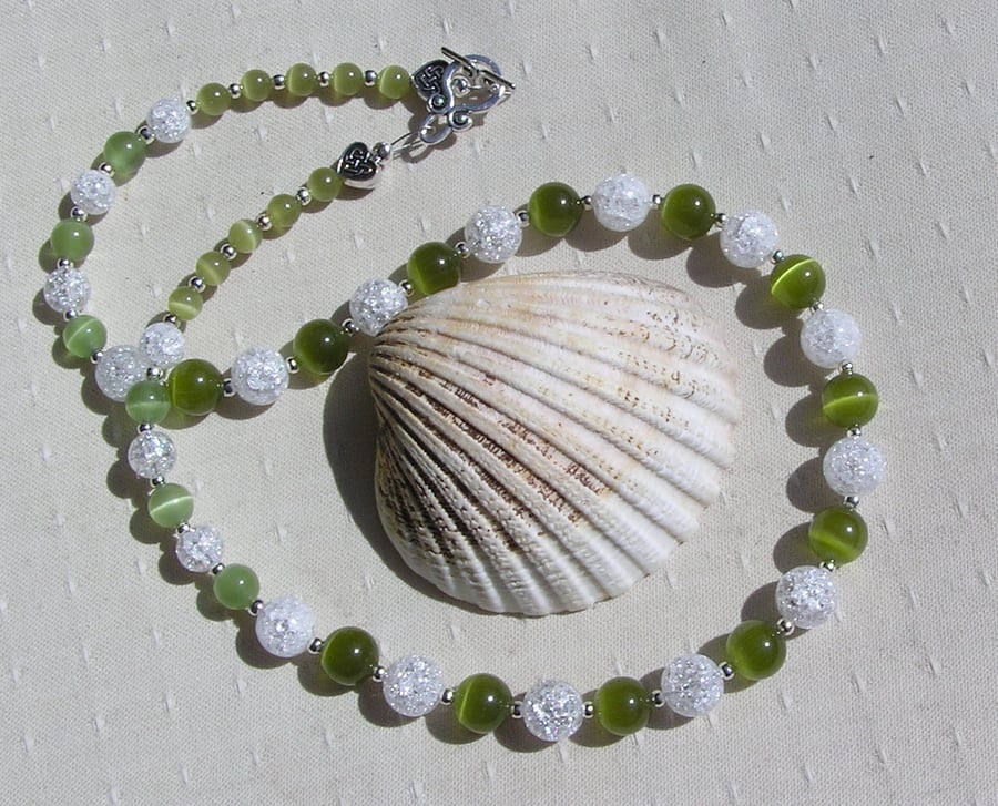 Crackled Clear Quartz & Green Peridot Gemstone Statement Beaded Necklace