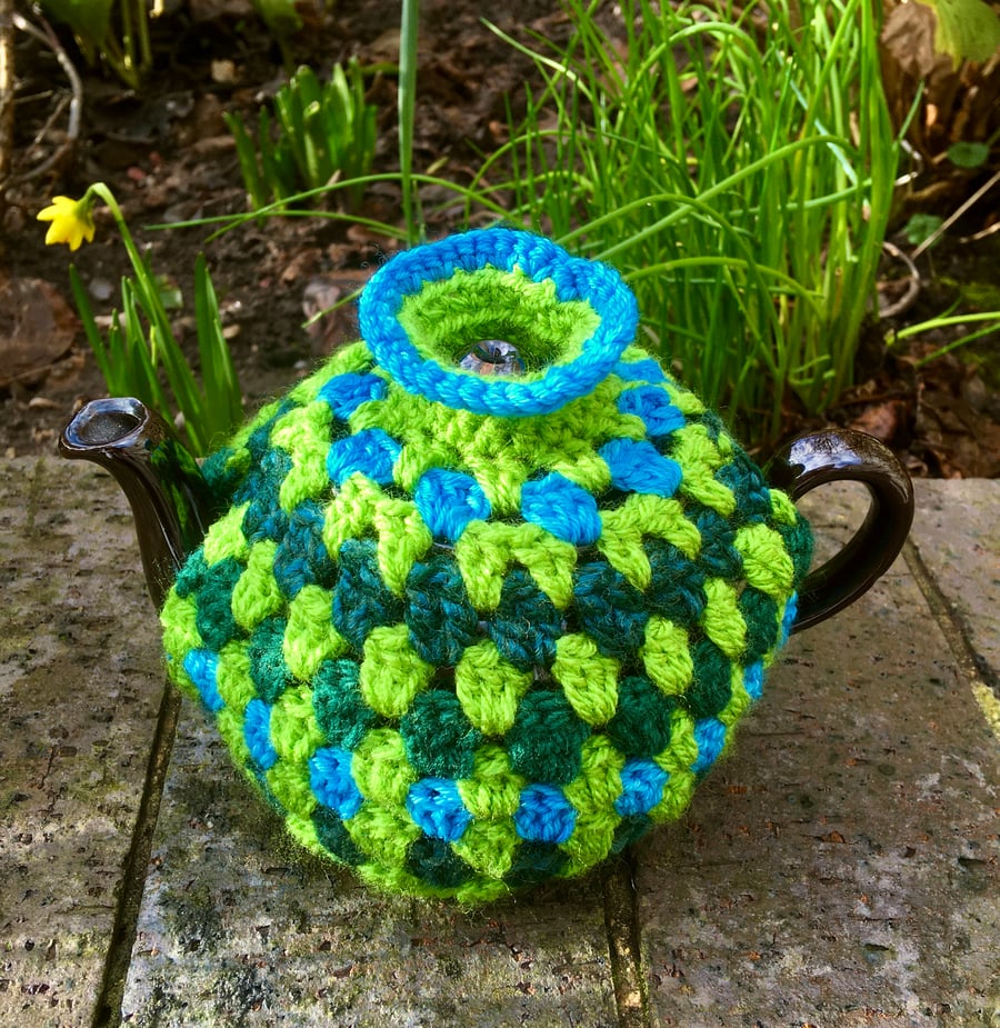 One Cup Bright Green Tea Cosy, Small Funnel Neck Teapot Cozy