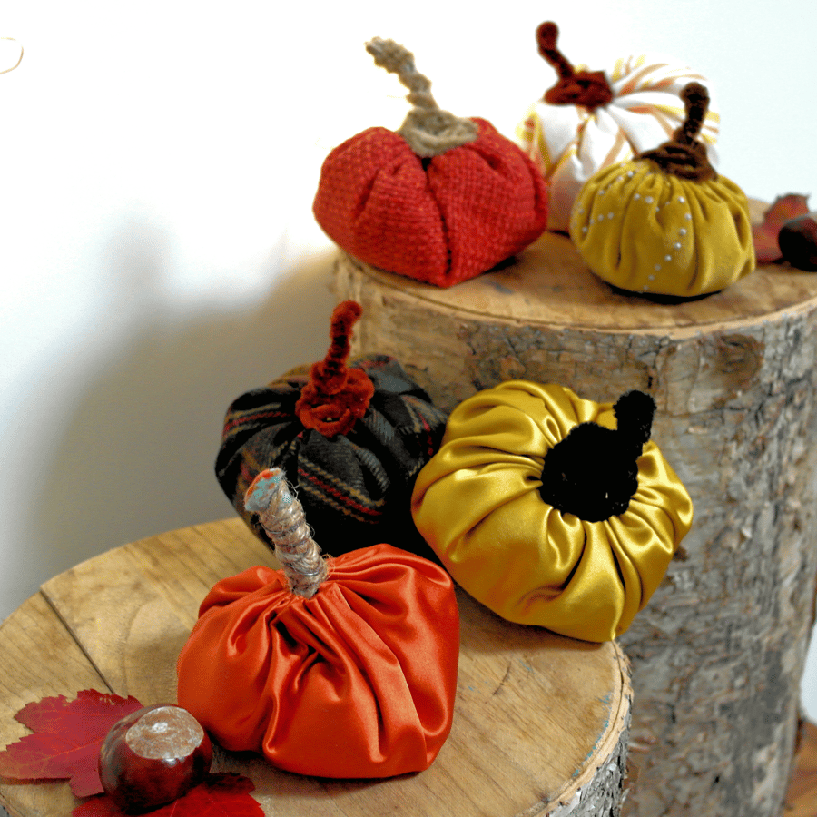Pumpkin from fabric & 100% wool stuffing, handmade home decoration for Halloween