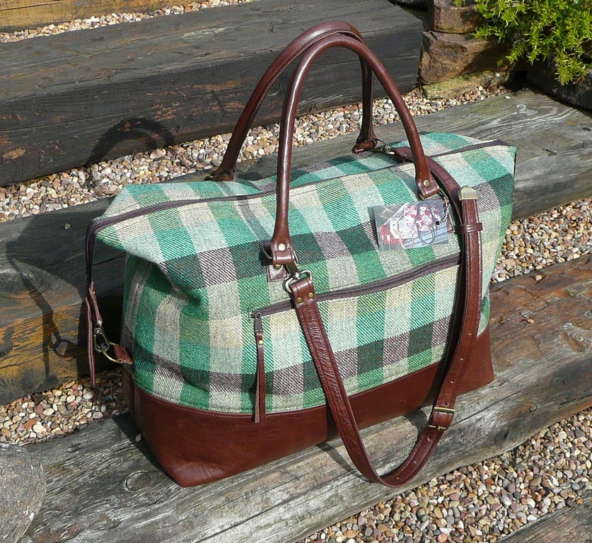 Weekend bag duffle bag green and brown check tweed and leather travel bag 