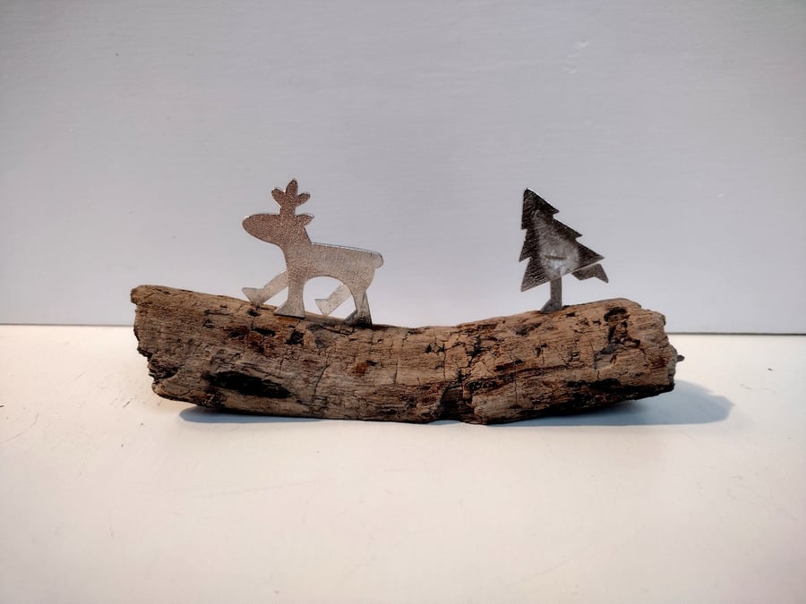 Reindeer and Tree Walking 3