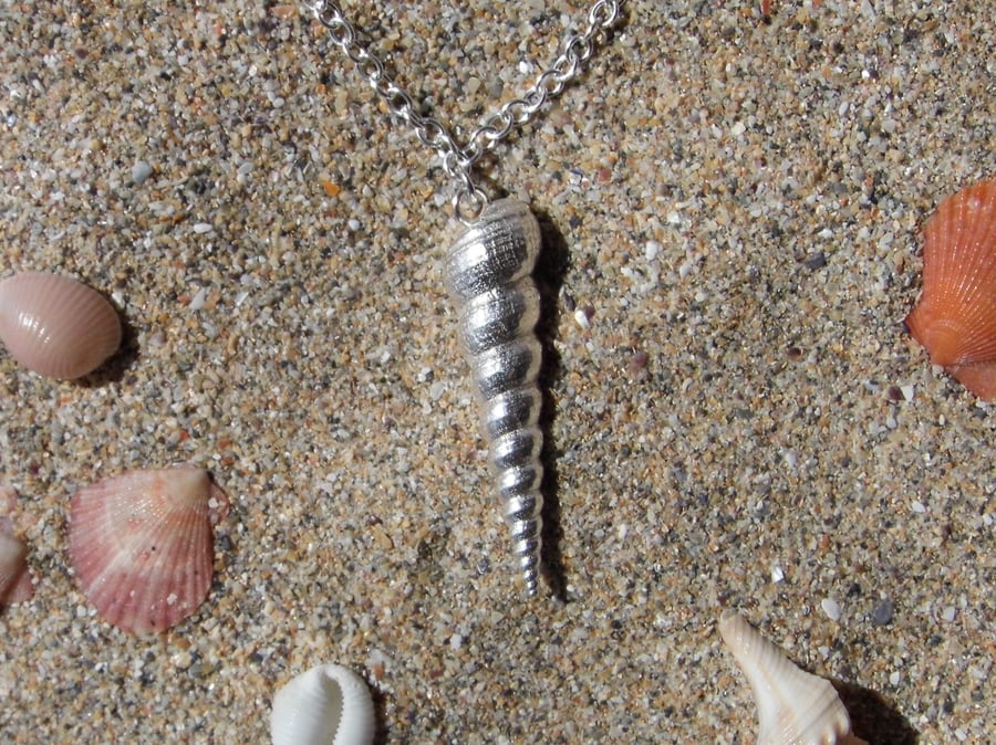  Auga Shell Necklace large